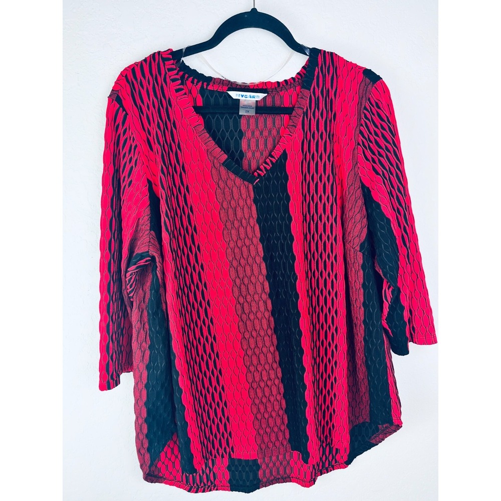 Nygard‎ Red Black Textured Mesh Tunic Top 2X V-Neck Stretch Blouse
